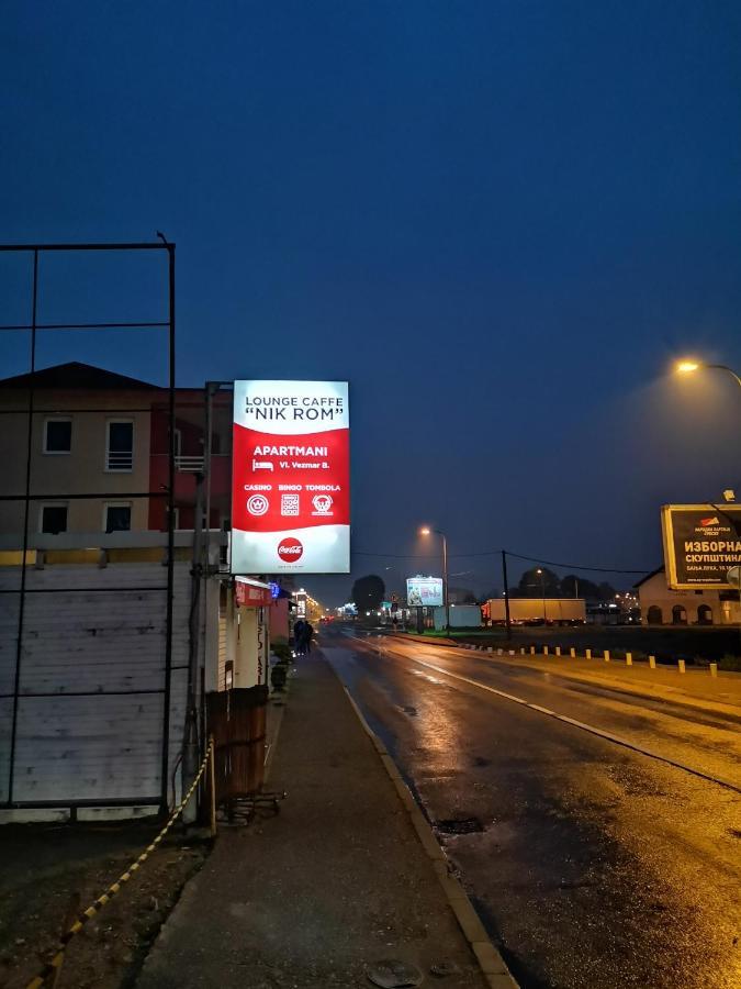 Apartman Nik-Rom Gradiska Bagian luar foto