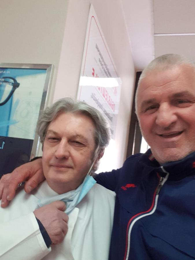 Apartman Nik-Rom Gradiska Bagian luar foto